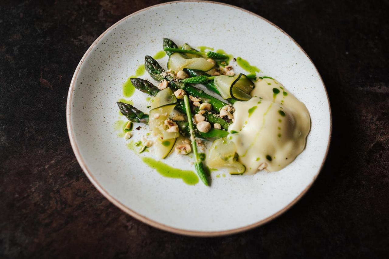 The Woodman Inn Huddersfield Exterior photo Asparagus and ricotta ravioli